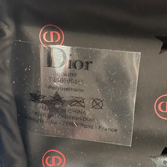 Dior Cosmetic Pouch to Crossbody Bag - Picture 6 of 6